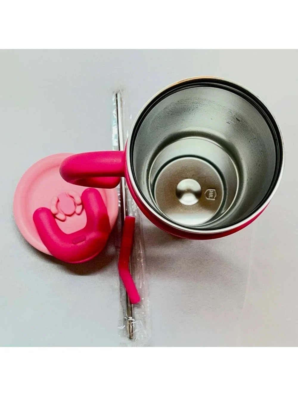Hello Kitty Pink Tumbler with Straw - 40oz